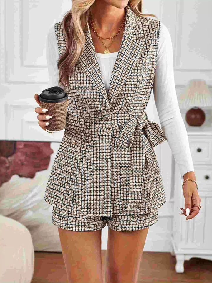 Ludowika Houndstooth Lapel Collar Vest Coat and Shorts Set