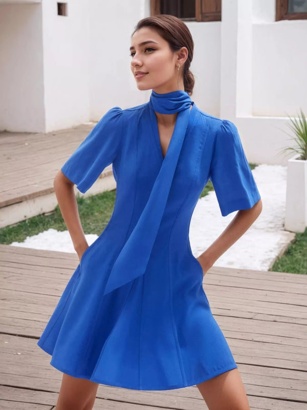 Ludowika V-Neck Short Sleeve Dress with Pockets