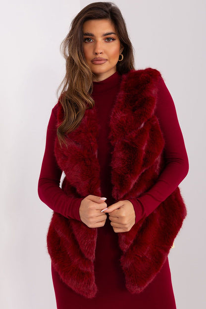 High-quality polyester red fur vest with practical pockets, inner lining, and hook-and-loop fasteners, perfect for casual and special occasions.