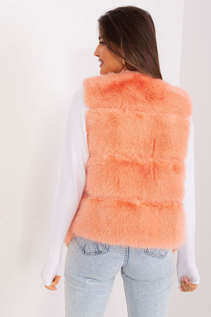 Luxurious Fur Vest – Soft, Warm, and Stylish for Any Occasion