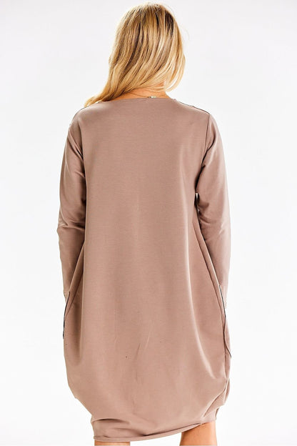 Loose-Fit Midi Sweatshirt Dress with Long Sleeves and Side Pockets