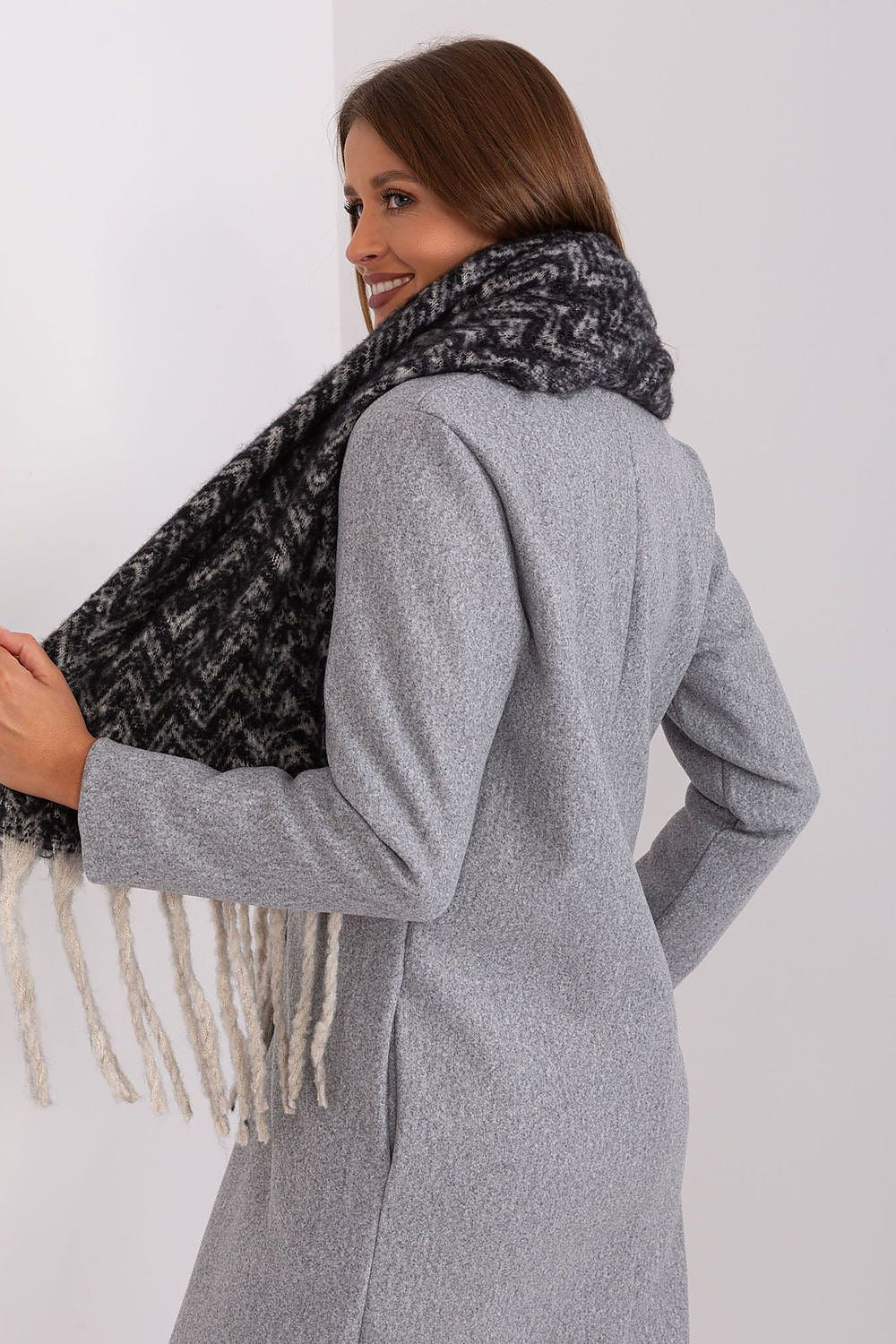  Shawl model 189245 AT 