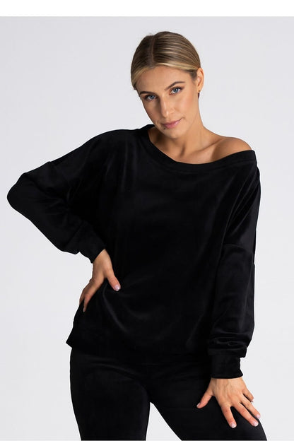 Oversized Blouse with Boat Neckline and Delicate Cuffs