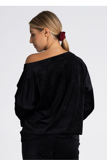 Oversized Blouse with Boat Neckline and Delicate Cuffs