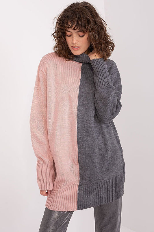 Women's Two-Tone Turtleneck Sweater with Long Sleeves