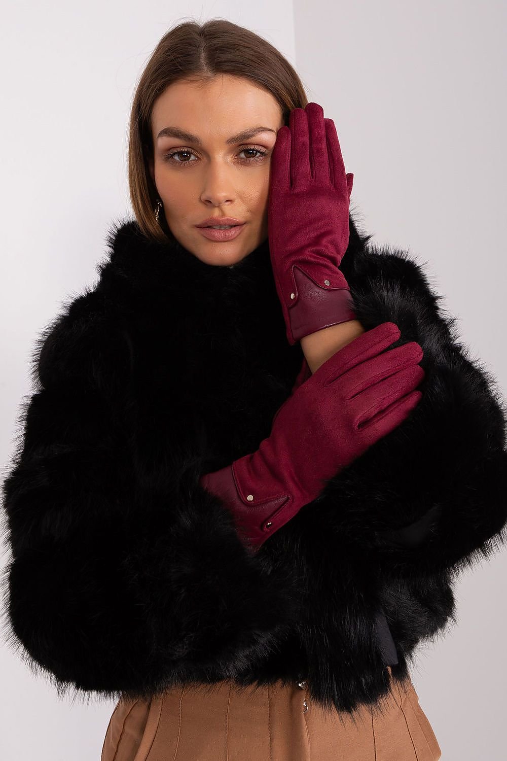 Elegant Women's Gloves – Touchscreen-Compatible