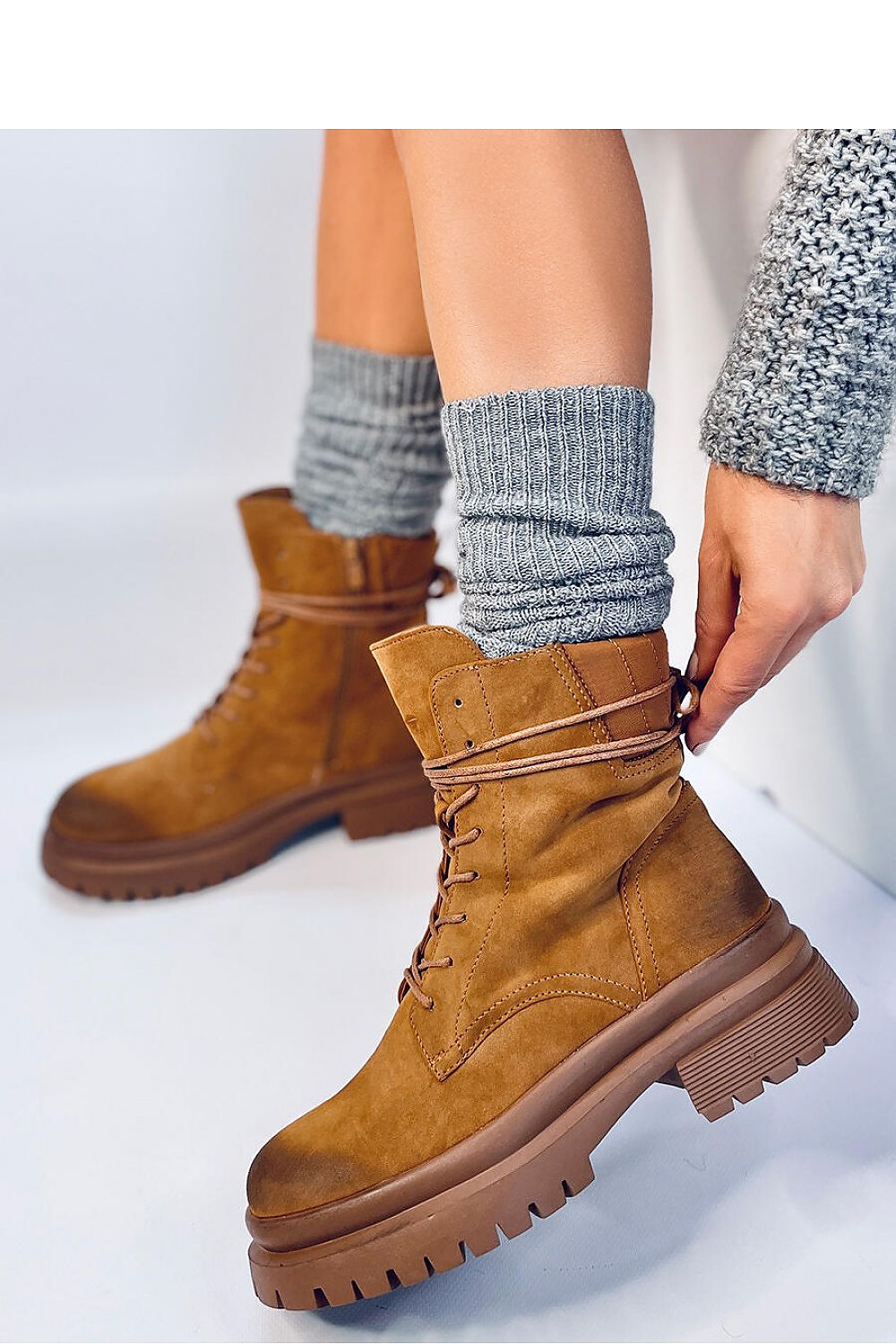 Bottines trappeur à lacets pour femmes en nubuck écologique et fermeture éclair latérale