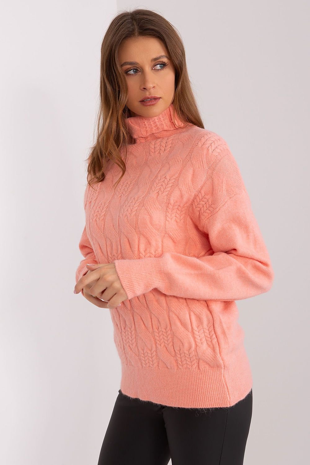 Pull à col roulé chic et confortable avec texture tissée variée