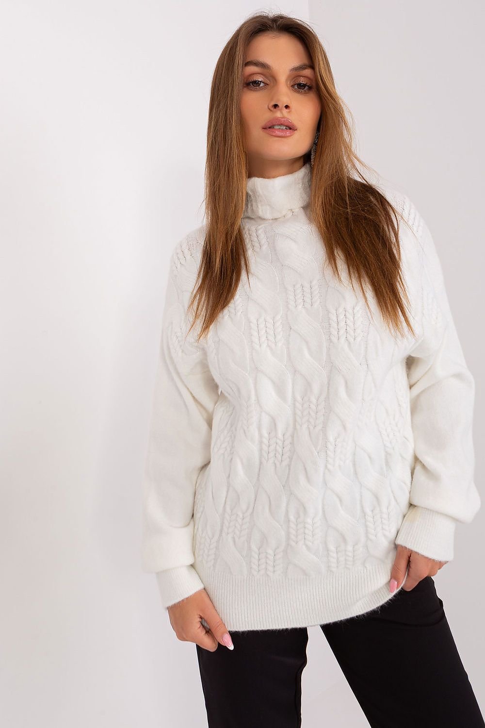 Pull à col roulé chic et confortable avec texture tissée variée