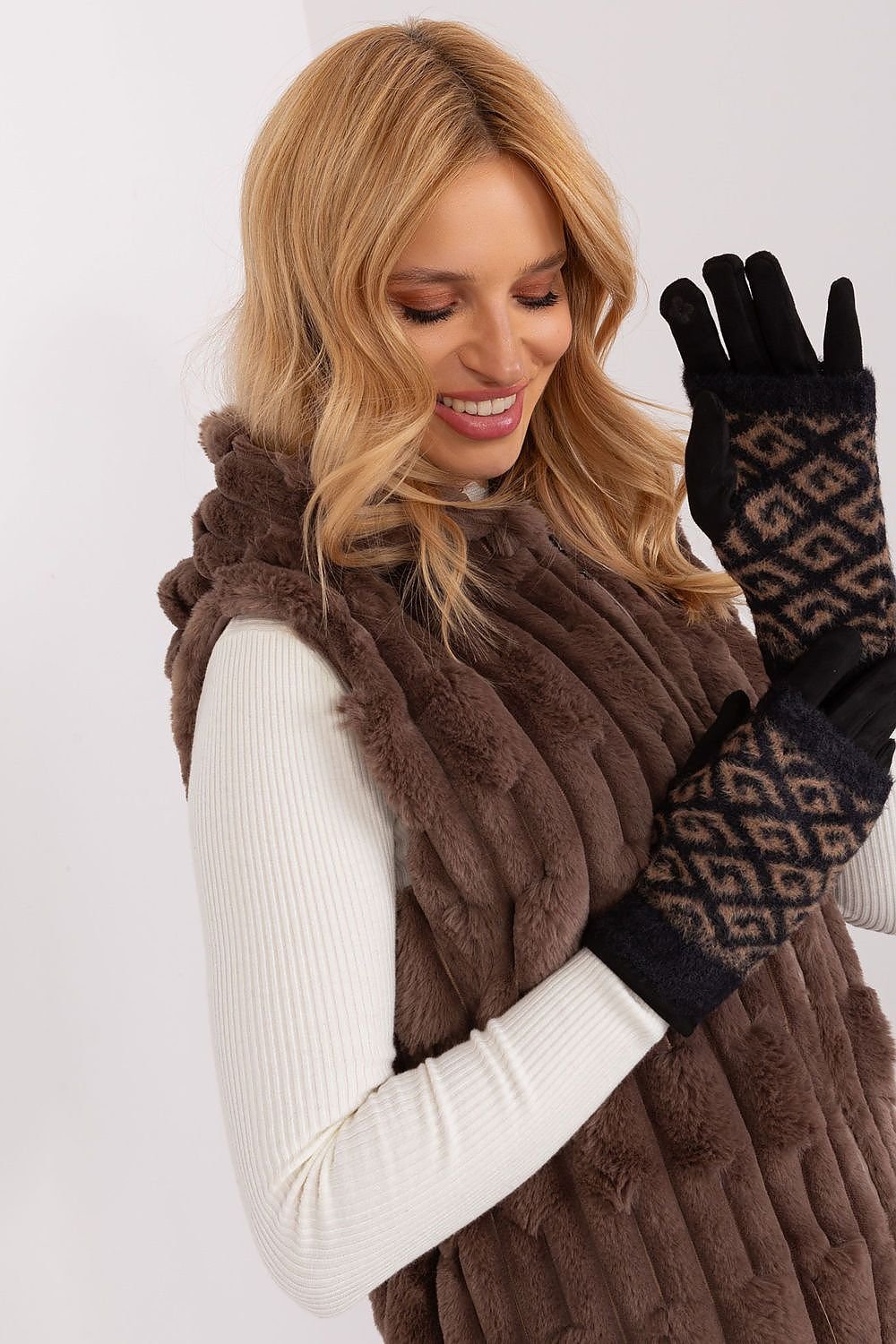 Smooth Women's Gloves with Removable Knitted Insulation – Touchscreen-Compatible