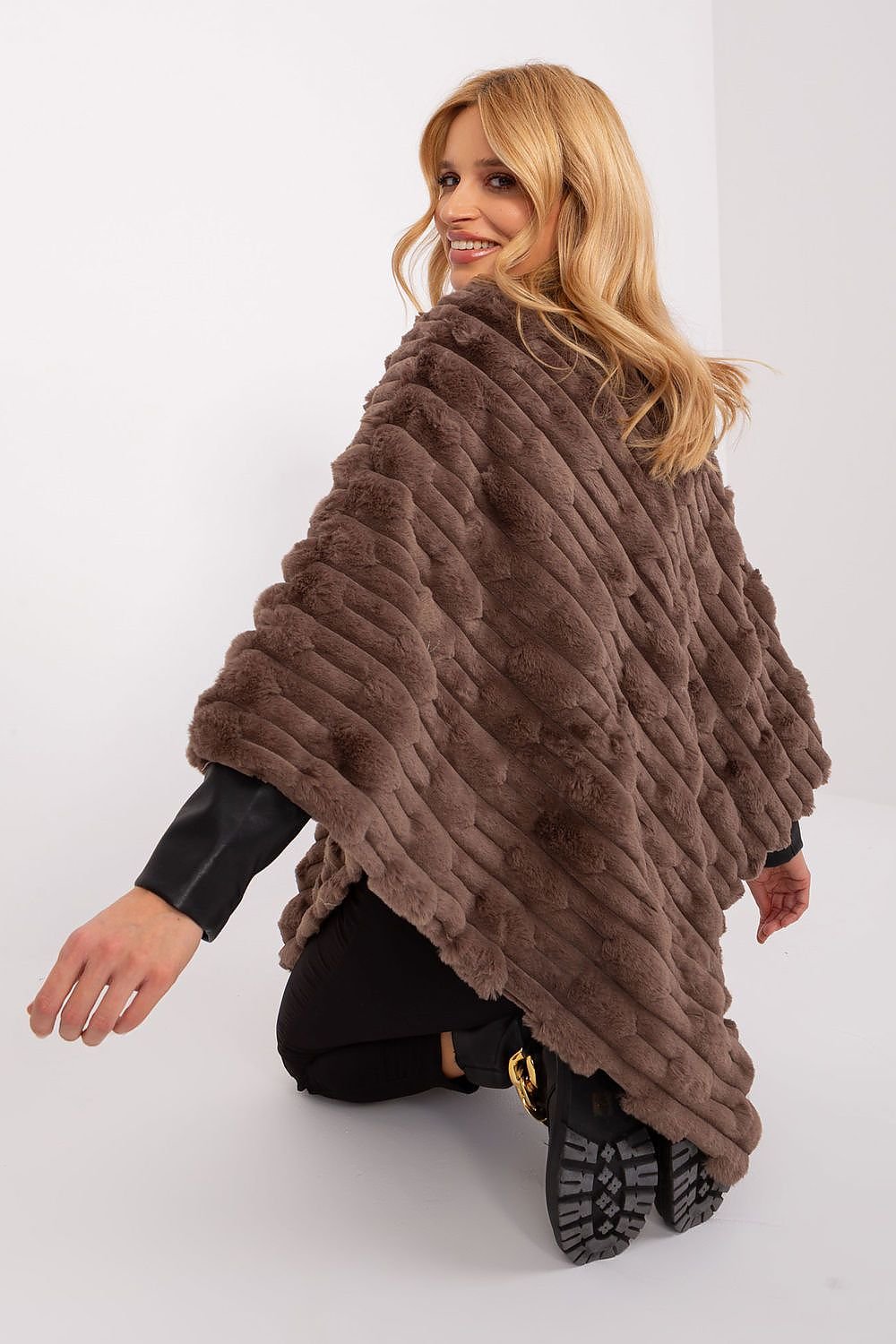 Poncho texturé coupe décontractée