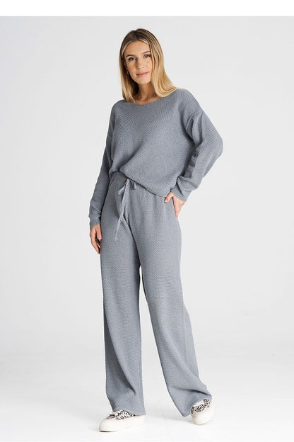 Set aus Sweatshirt und Hose mit Bindegürtel