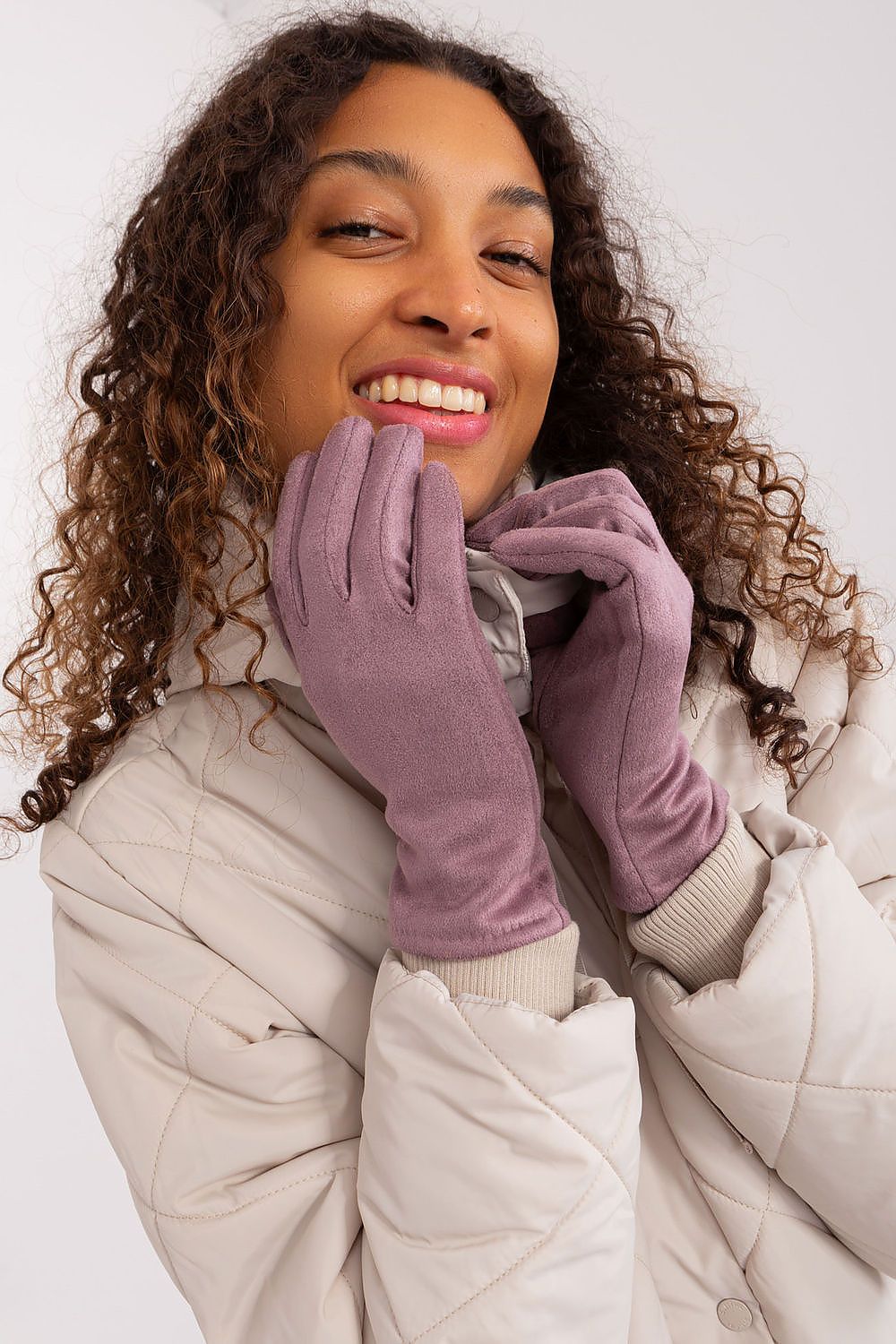 Elegant Women's Insulated Gloves – Touchscreen-Compatible with Embroidered Detail