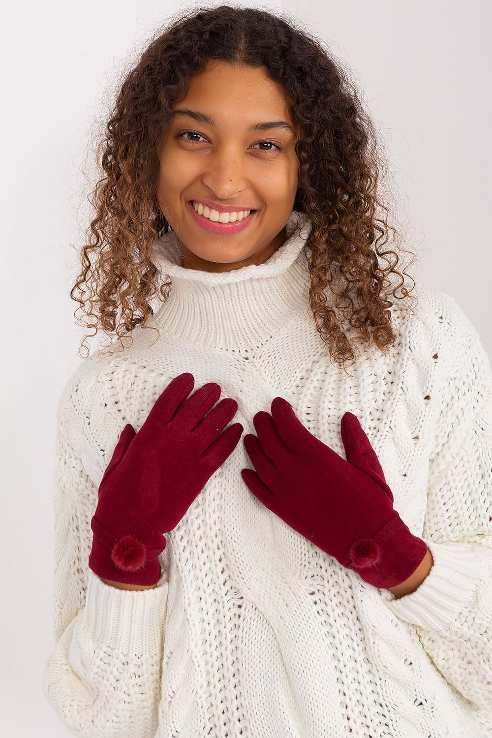 Elegant Women's Knitted Gloves – Decorative Pompoms & Touchscreen Finger