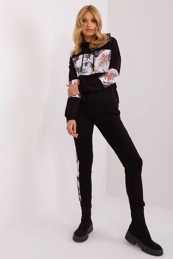 Floral Accent Cotton Tracksuit Set - Ludowika 