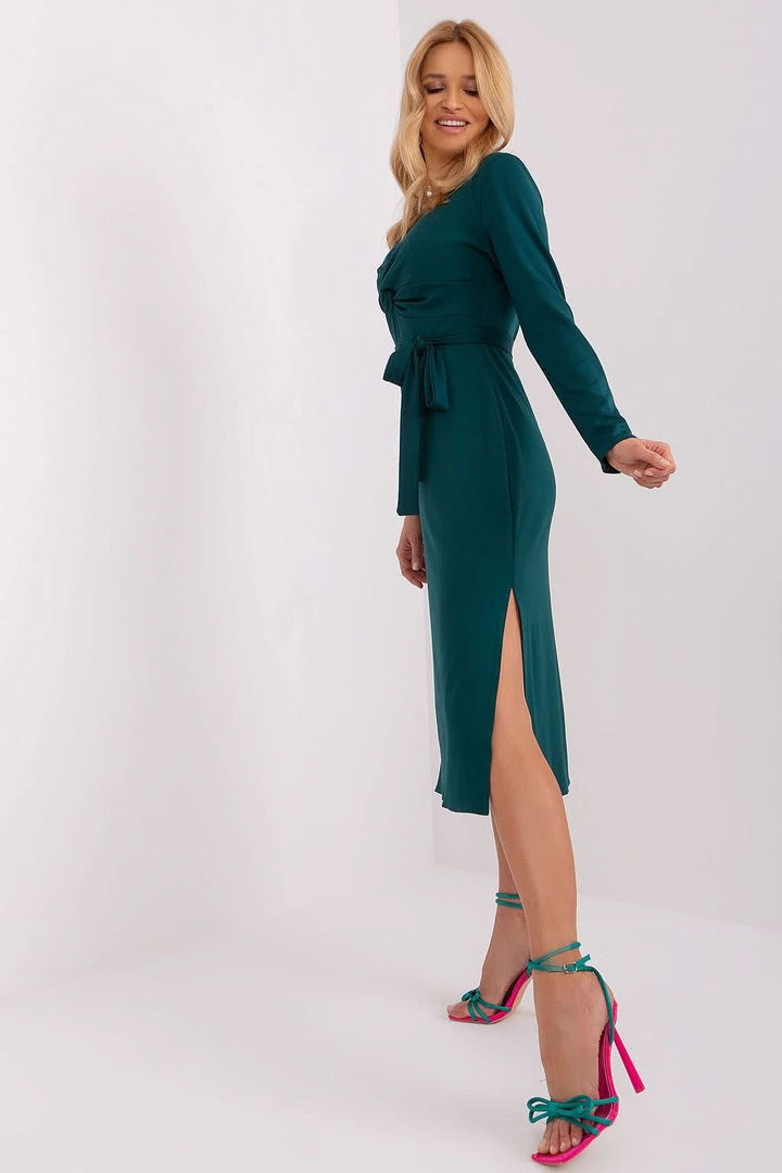 Elegant Long Sleeve Dress with Envelope Neckline and Slit Detail - Ludowika 