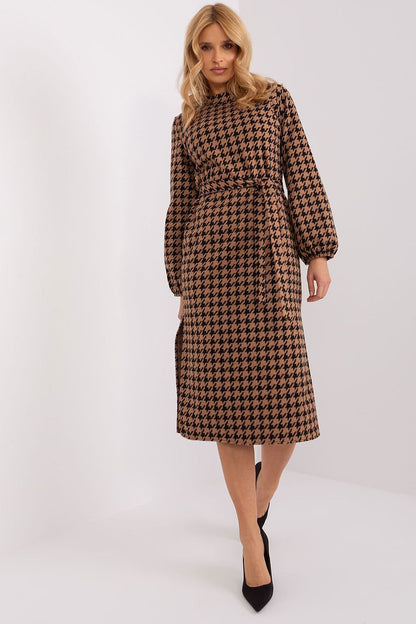 Chic Houndstooth Midi Dress with Tie Belt and Zipper Closure