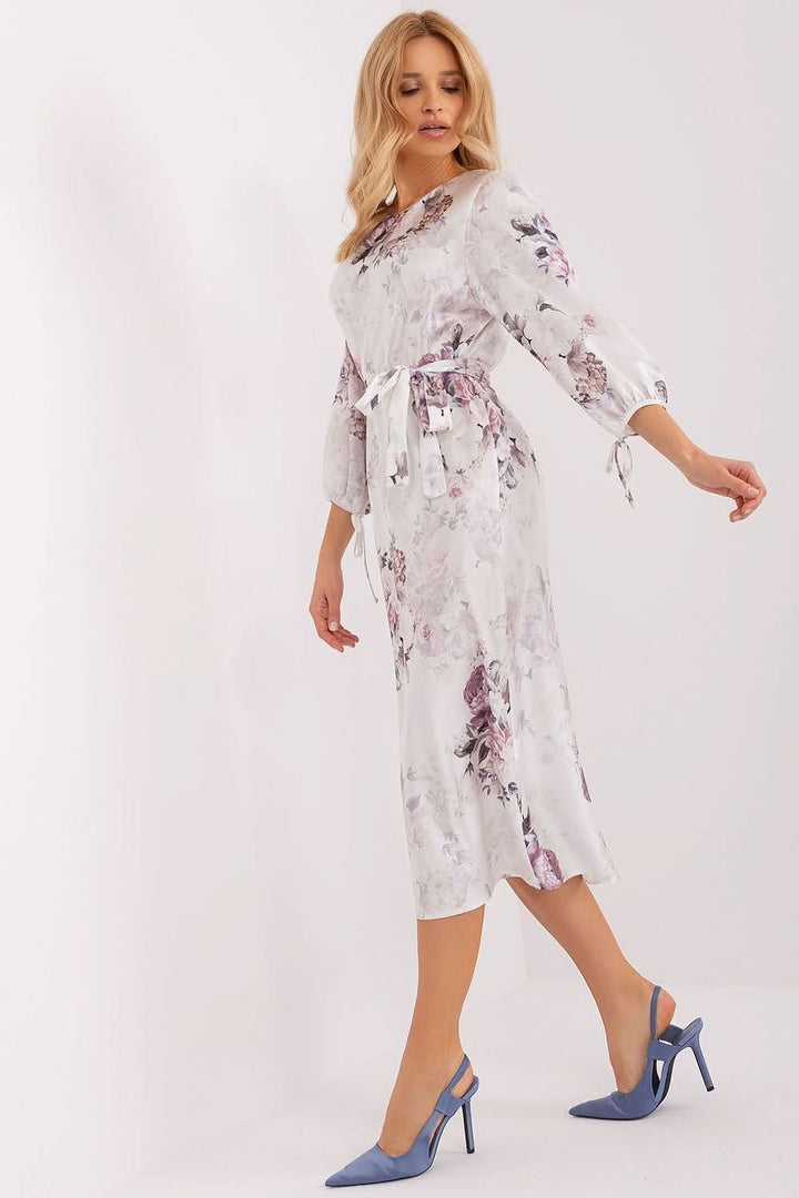 Floral Straight-Cut Dress with 3/4 Buff Sleeves and Tie Belt - Ludowika 