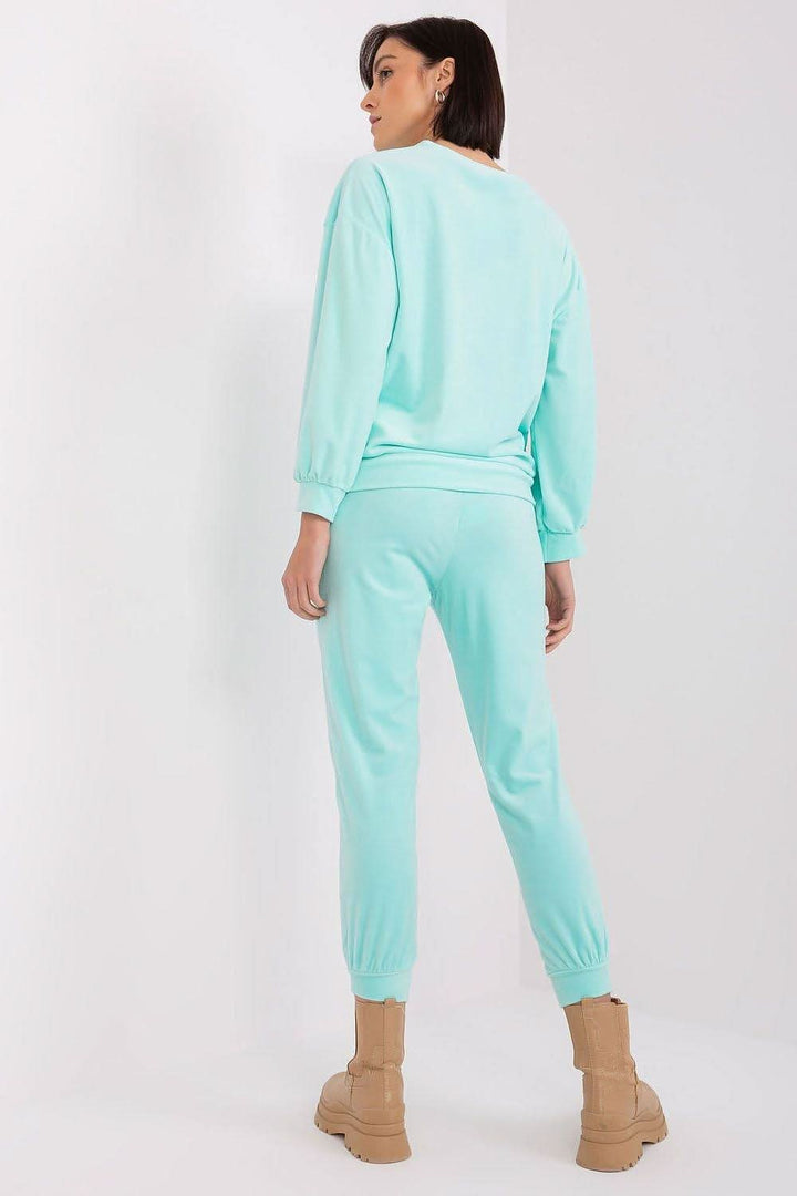 Elegant Velour Sweatshirt & Tapered Pants Set - Ludowika 