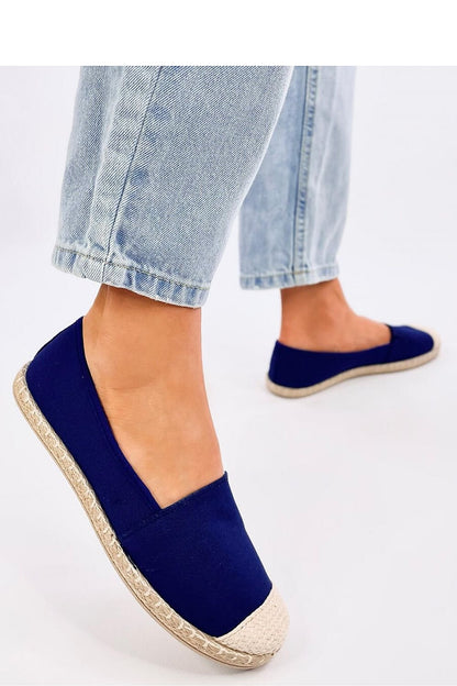 Espadrilles plates pour femmes avec finition en lin dans des couleurs estivales tendance