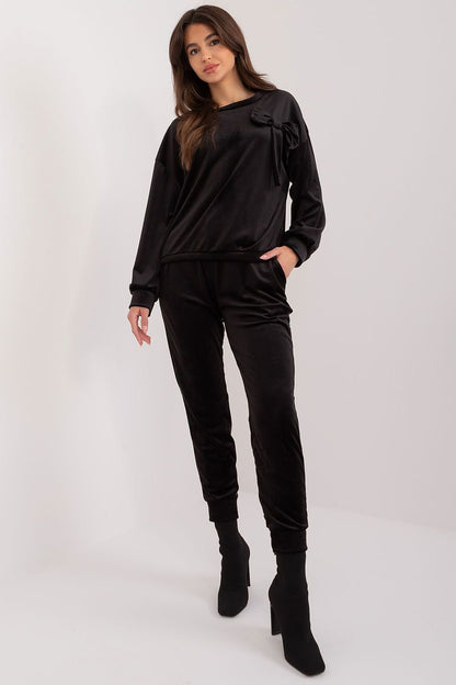 Women's Velour Sweatshirt and Pants Set with Bow Detail