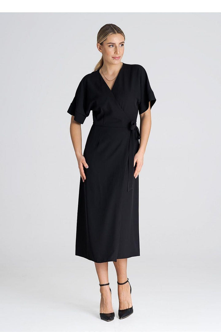 Dress with Short Kimono Sleeves, Envelope Front, and Waist Binding - Ludowika 