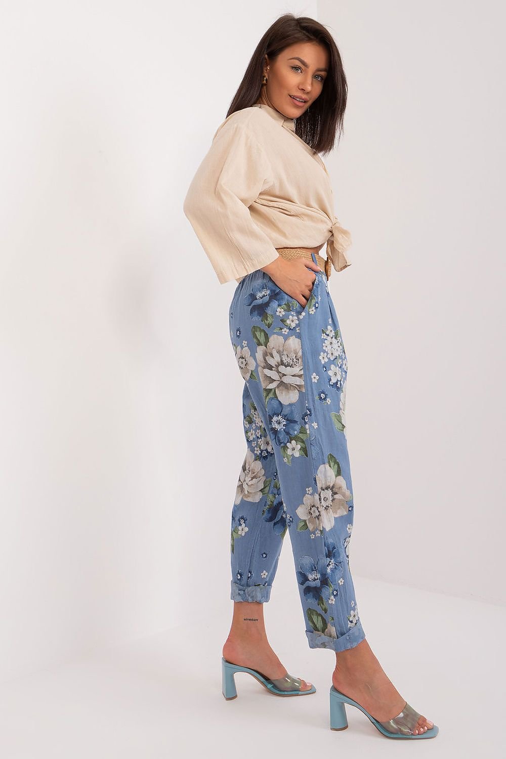 Pantalon décontracté à imprimé floral taille haute avec jambes fuselées et ceinture ajustable