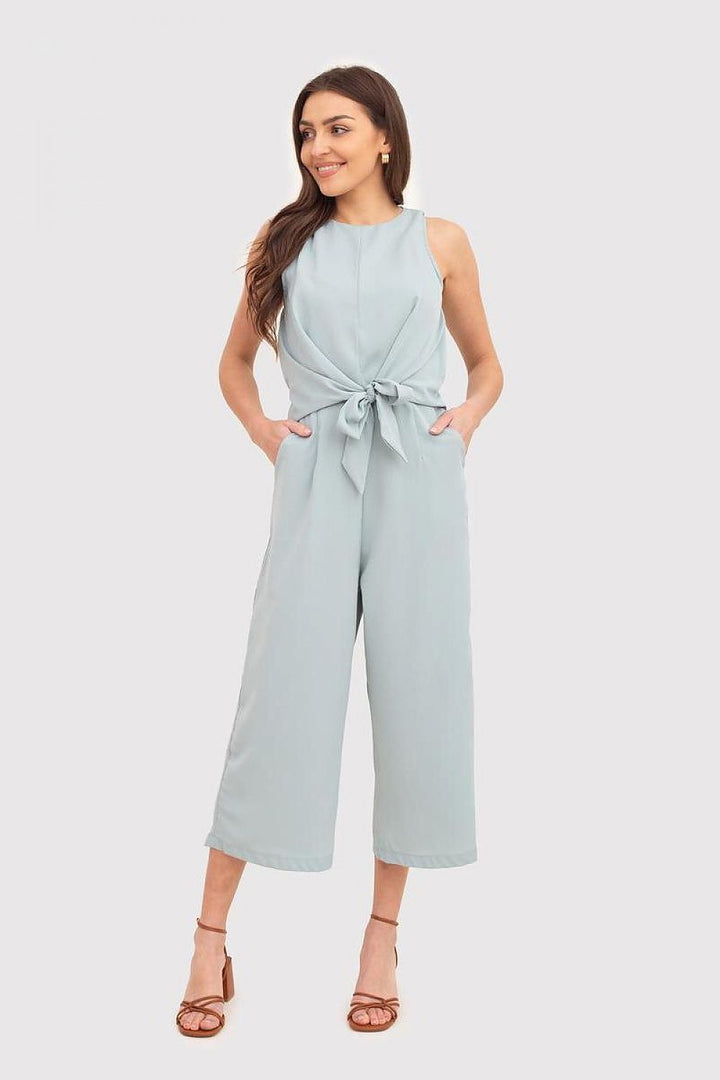 Chic Sleeveless Flared Jumpsuit with Front Binding and Pockets - Ludowika 
