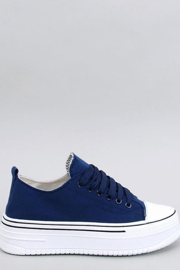 Women's Platform Sneakers with High Sole and Trendy Cut