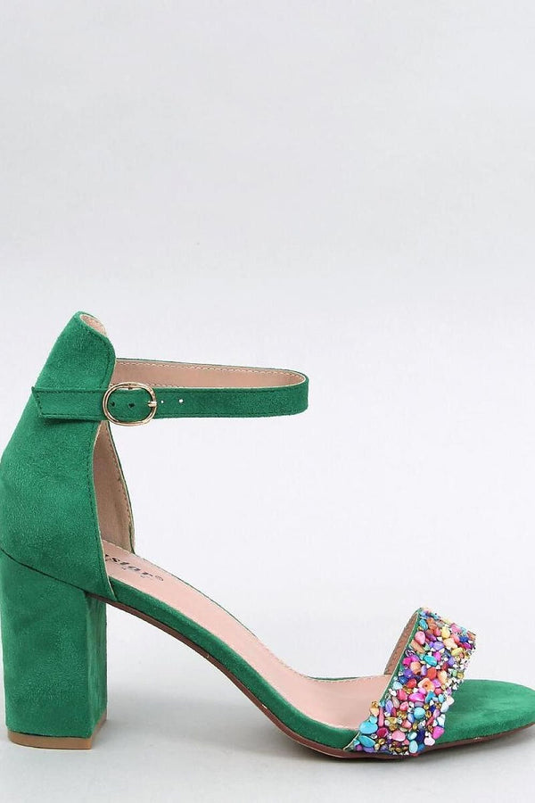 Sandales en daim pour femme avec talon de 8 cm et détail de pierre multicolore en daim écologique