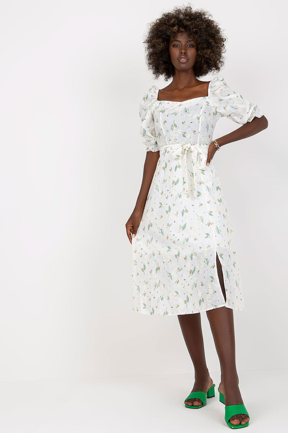 Flared Floral Summer Dress with Tie Belt and Ruffled Sleeves