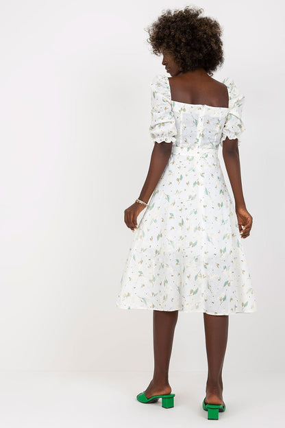 Flared Floral Summer Dress with Tie Belt and Ruffled Sleeves