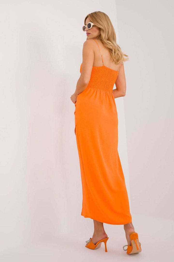 Chic Summer Pencil Dress with Decorative Flower and Thigh Slit - Ludowika 