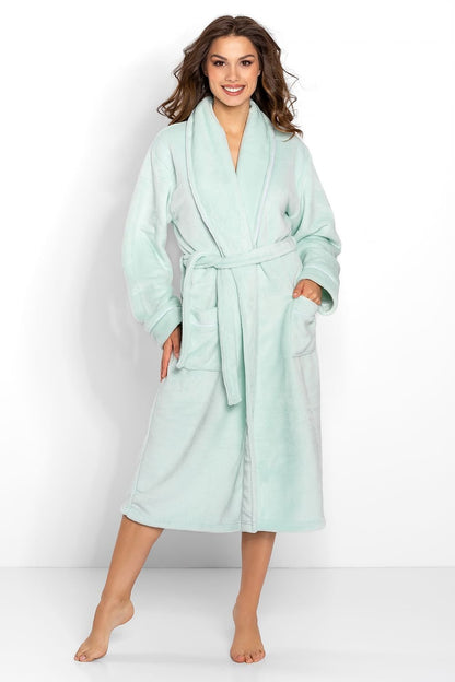 Classic Cut Green Women's Bathrobe with Pockets, Waist Tie, and Long Sleeves