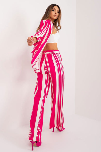 Elegant striped wide-leg pants with a high waist, button and zipper closure, and discreet slip pockets. Made from high-quality polyester for durability and a wrinkle-resistant finish, these pants offer both comfort and sophistication for various occasions. Perfect for both casual and formal settings.






