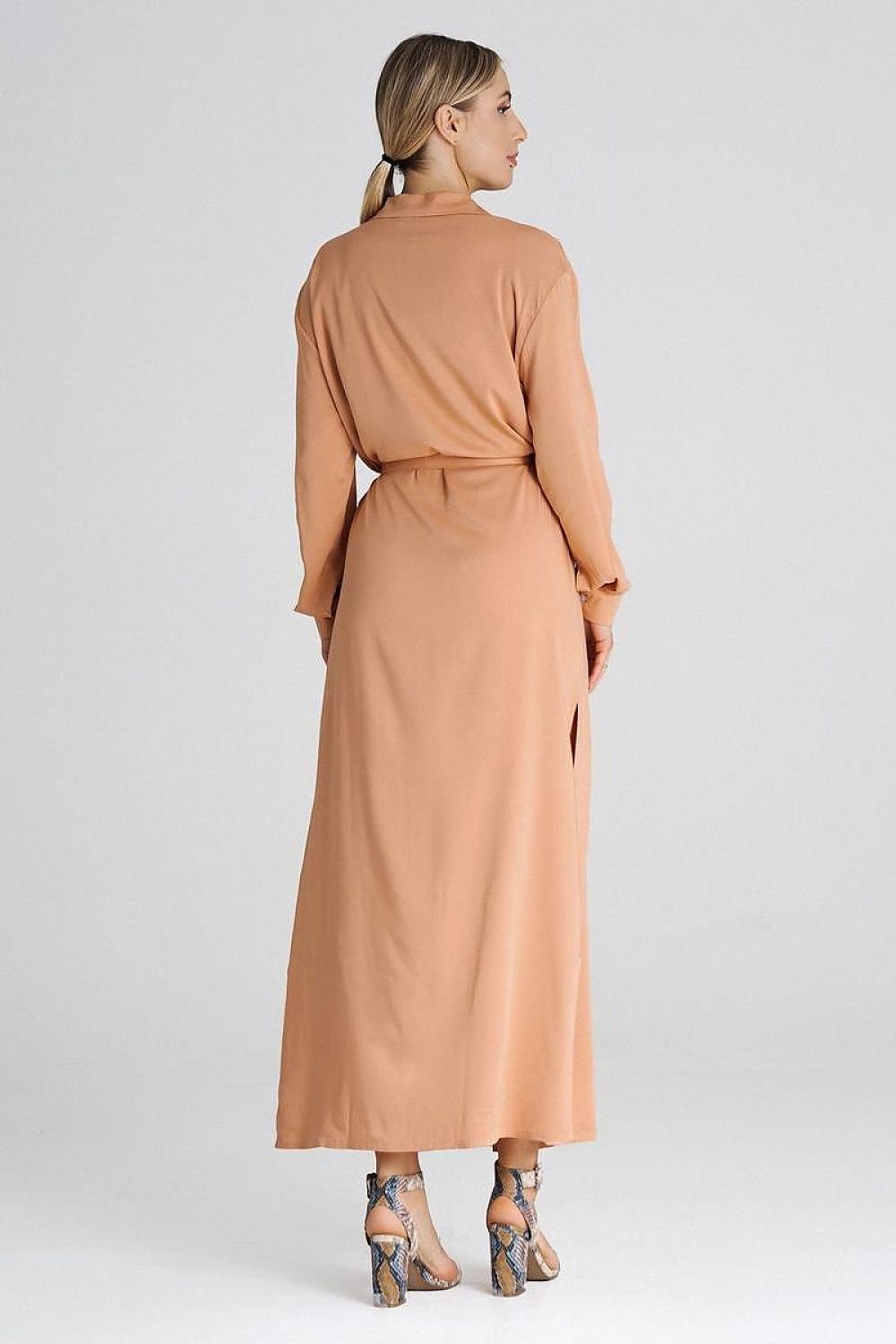 Maxi-Hemdkleid mit Kragen und Taillenband