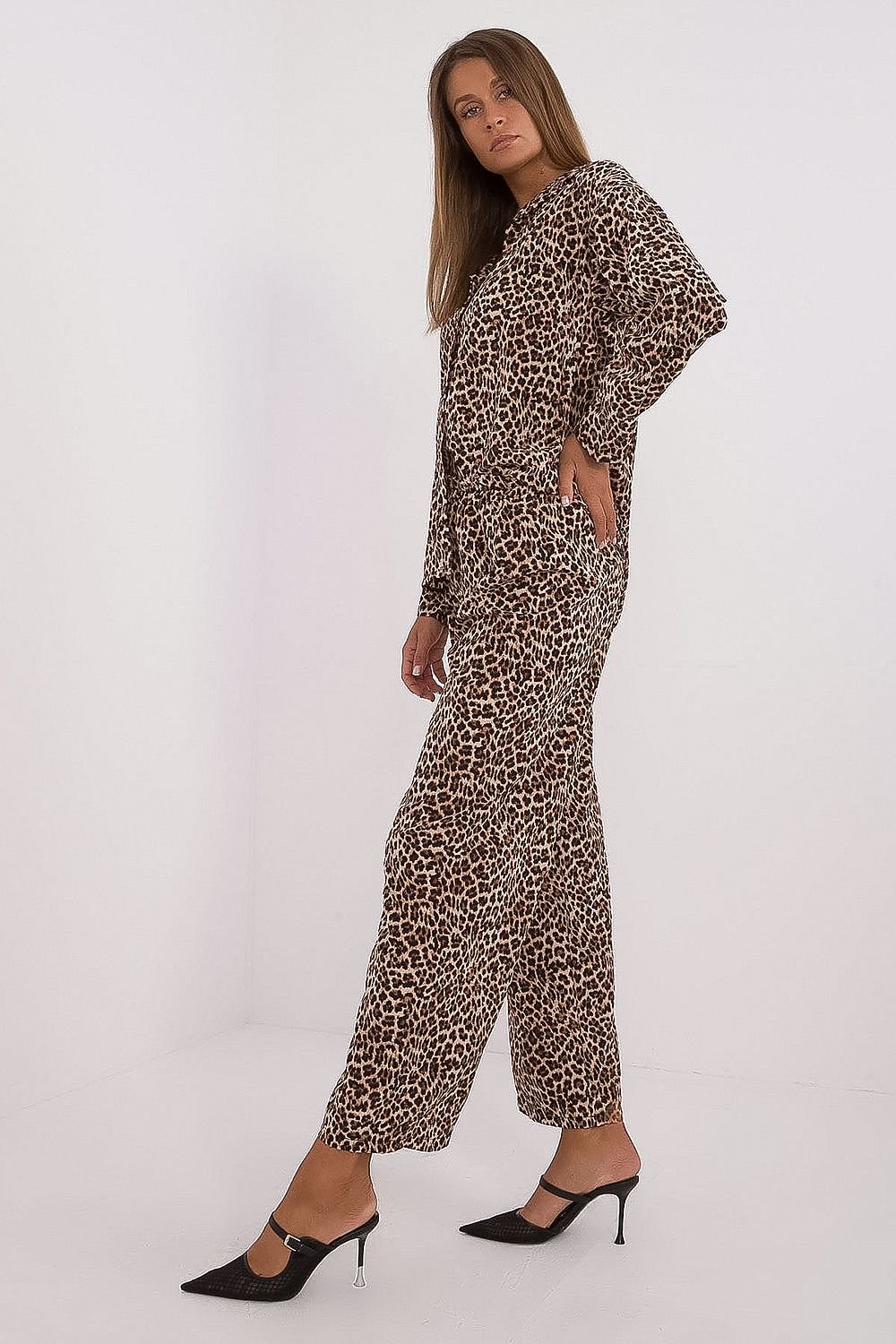 Women's Animal Motif Set with Button-Up Shirt and Wide-Leg Pants