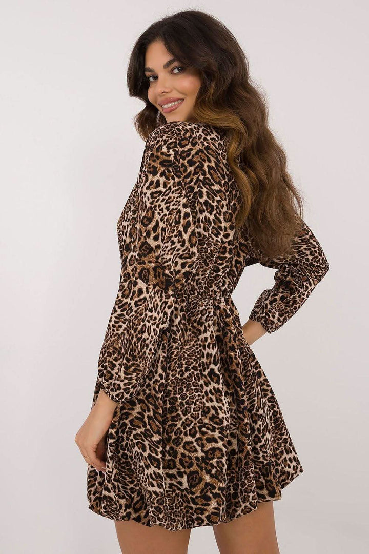 Floral Bombshell Dress with Heart Neckline and Flared Cut - Ludowika 