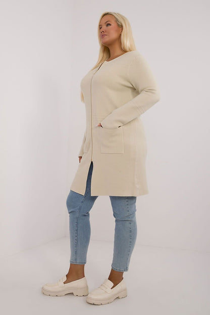 Plus-Size Women's Sweater with Zipper and Oversized Fit