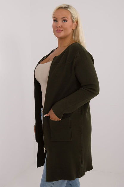 Plus-Size Women's Sweater with Zipper and Oversized Fit