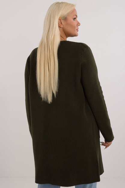 Plus-Size Women's Sweater with Zipper and Oversized Fit