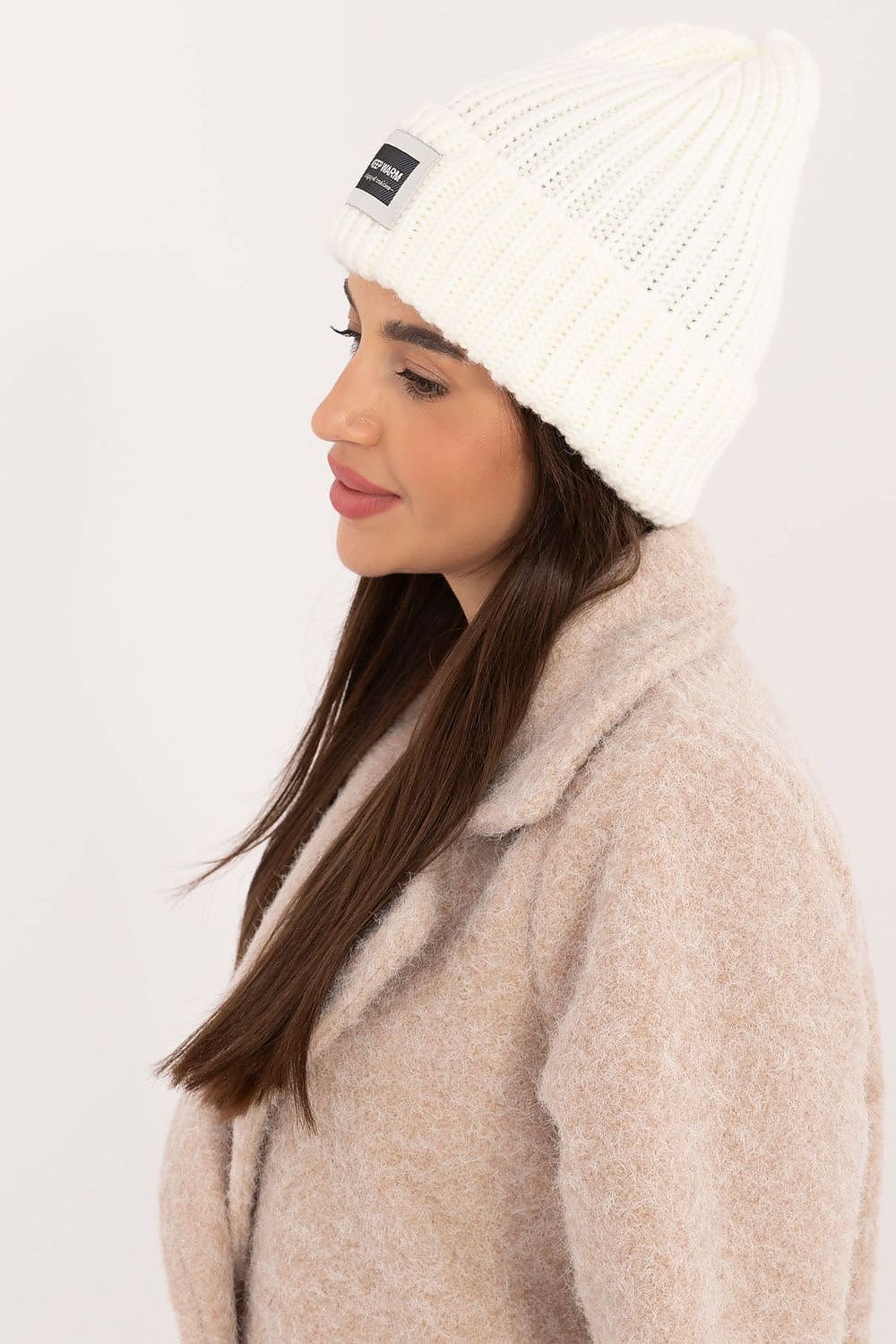 Casquette tendance en acrylique souple avec patch et large pli