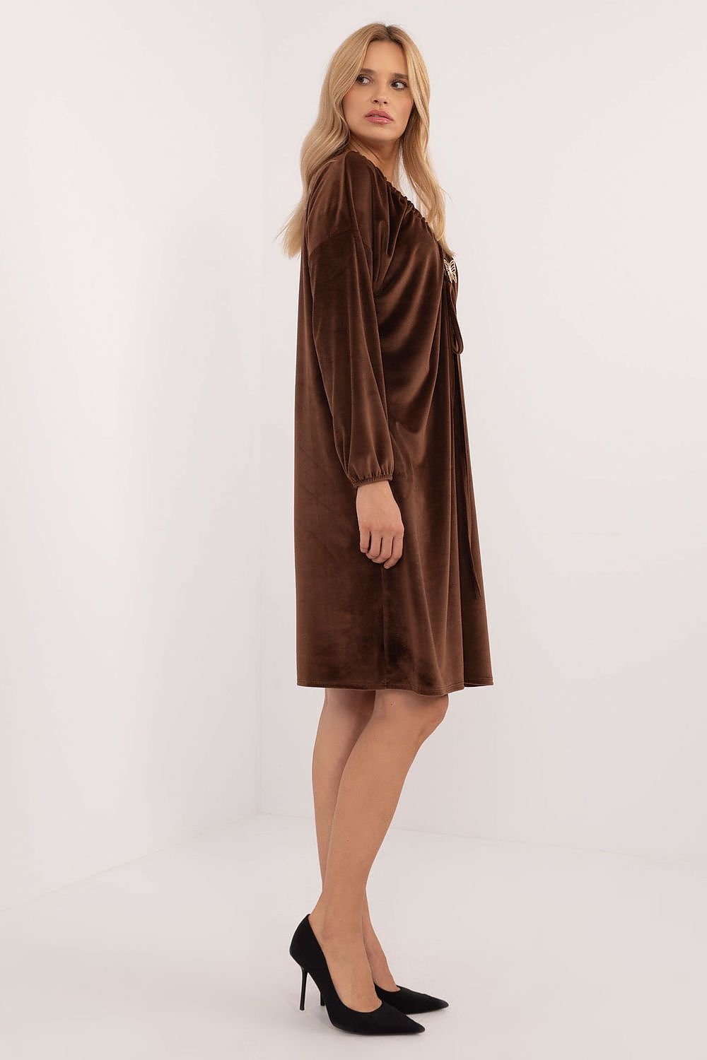 Velour Midi Dress with Heart Neckline and Decorative Creases