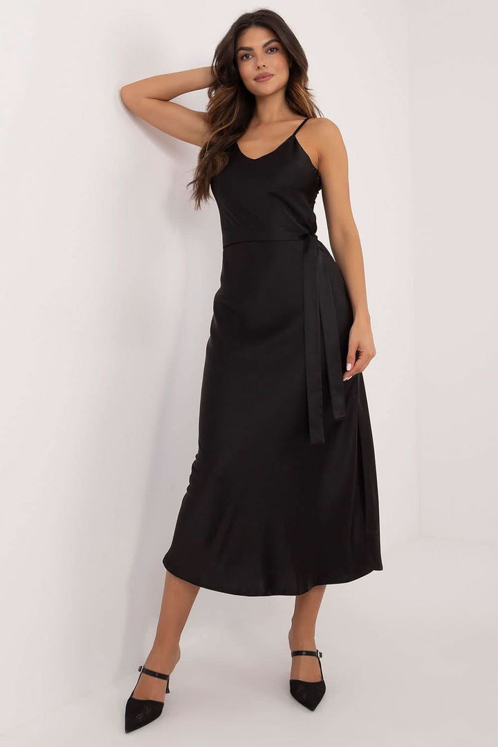 Elegant Strapless Mermaid Cut Evening Dress with Tie Belt - Ludowika 