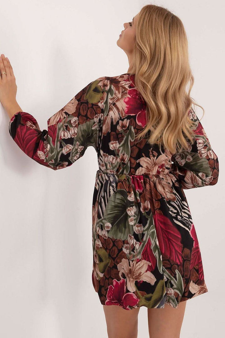 Floral Bombshell Dress with Heart Neckline and Flared Cut - Ludowika 