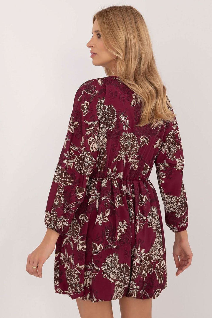 Floral Bombshell Dress with Heart Neckline and Flared Cut - Ludowika 