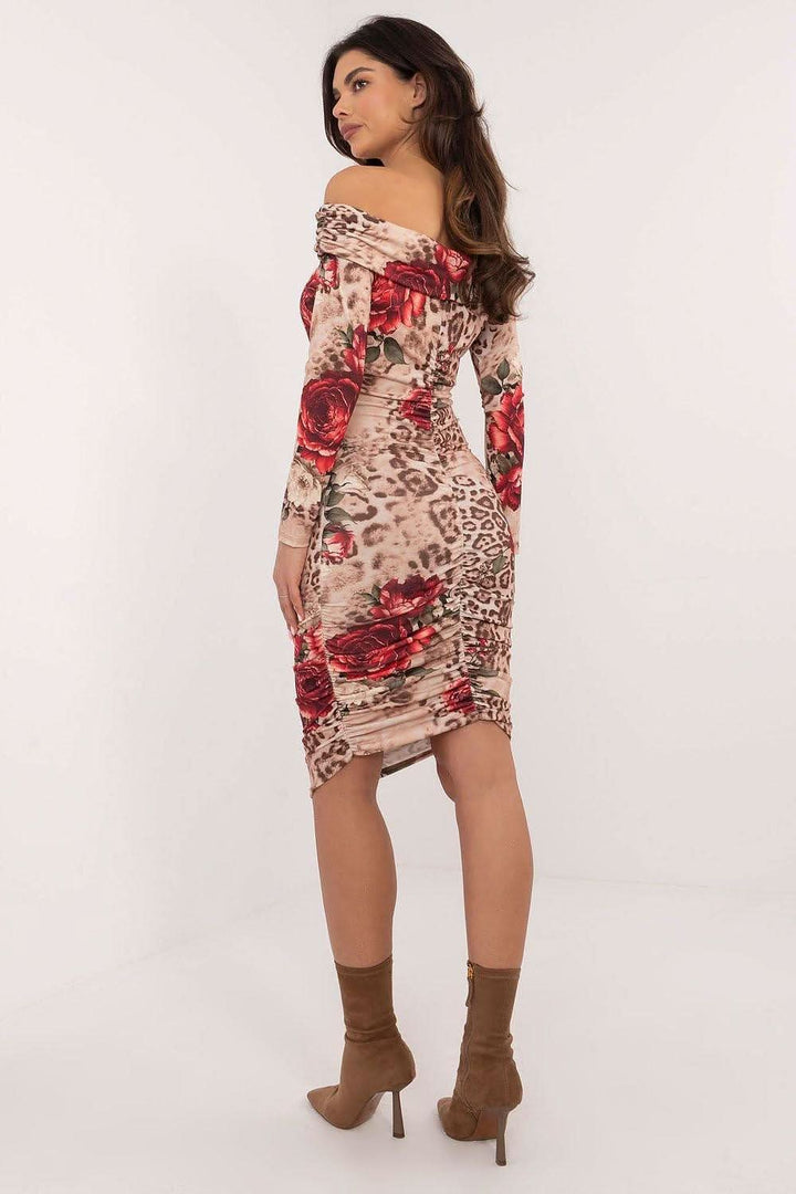 Elegant Floral Pencil Dress with Spanish Neckline and Decorative Creases - Ludowika 