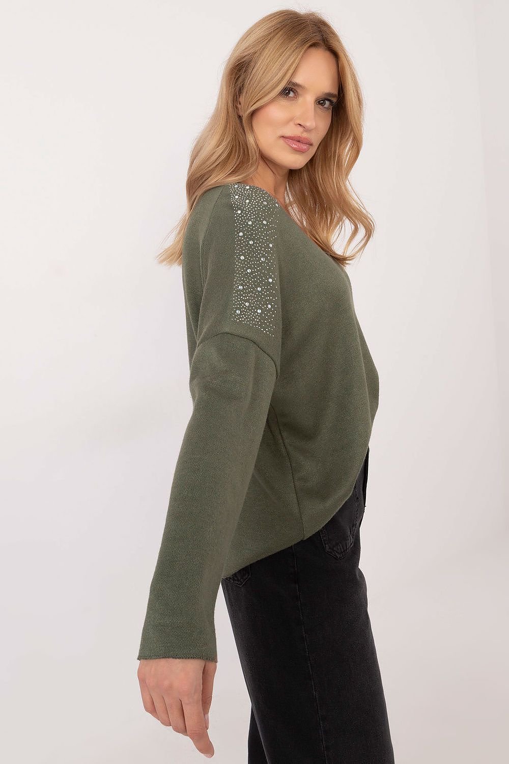 Elegant Women's Sweater with Decorative Rhinestones