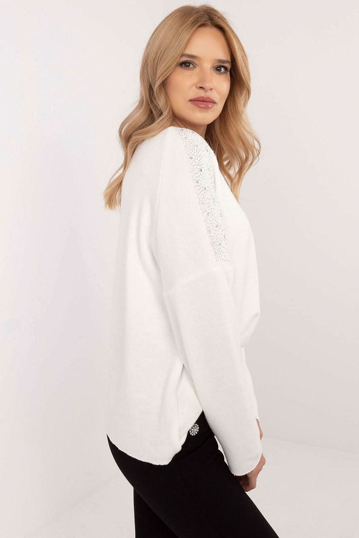 Elegant Women's Sweater with Decorative Rhinestones - Ludowika 