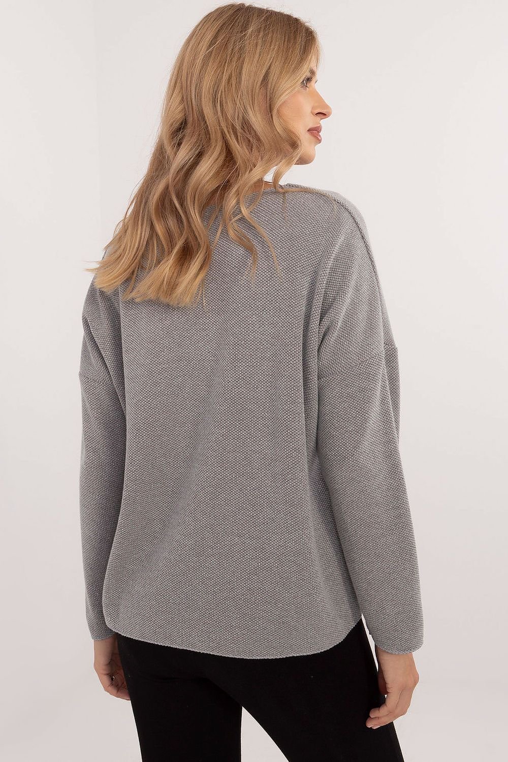 Elegant Women's Sweater with Shimmering Thread